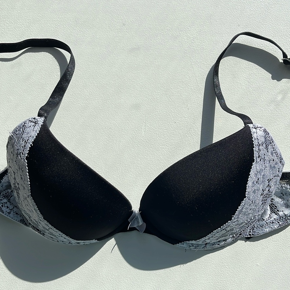 Soft padded lace bra